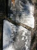 image of grave number 699429
